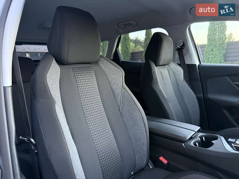 Позашляховик / Кросовер Peugeot 3008 2020 в Стрию