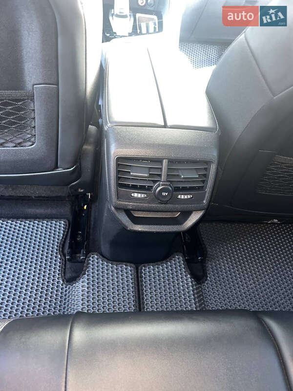 Внедорожник / Кроссовер Peugeot 3008 2019 в Долине фото 33 Внедорожник / Кроссовер Peugeot 3008 2019 в Долине