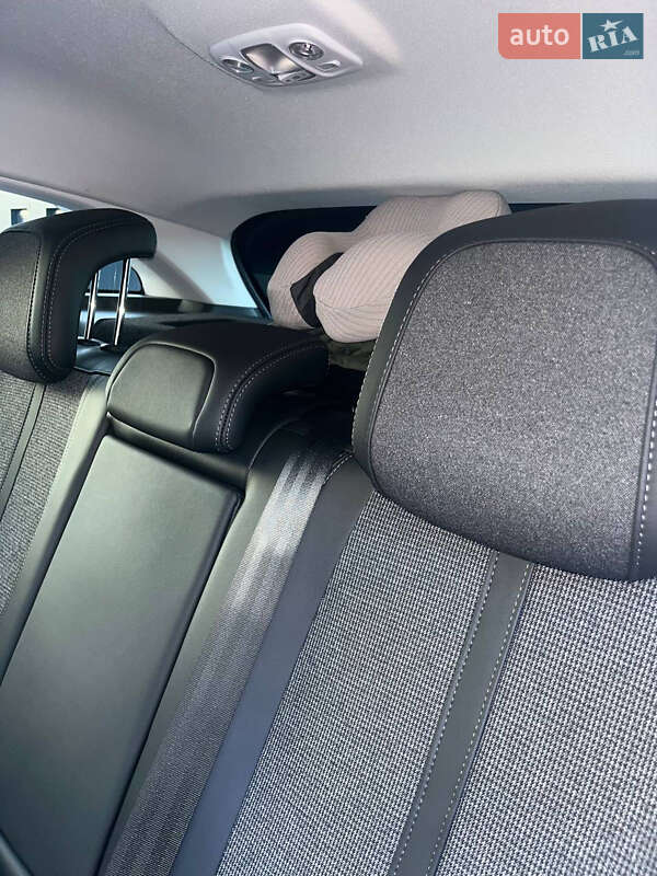 Внедорожник / Кроссовер Peugeot 3008 2019 в Долине фото 37 Внедорожник / Кроссовер Peugeot 3008 2019 в Долине
