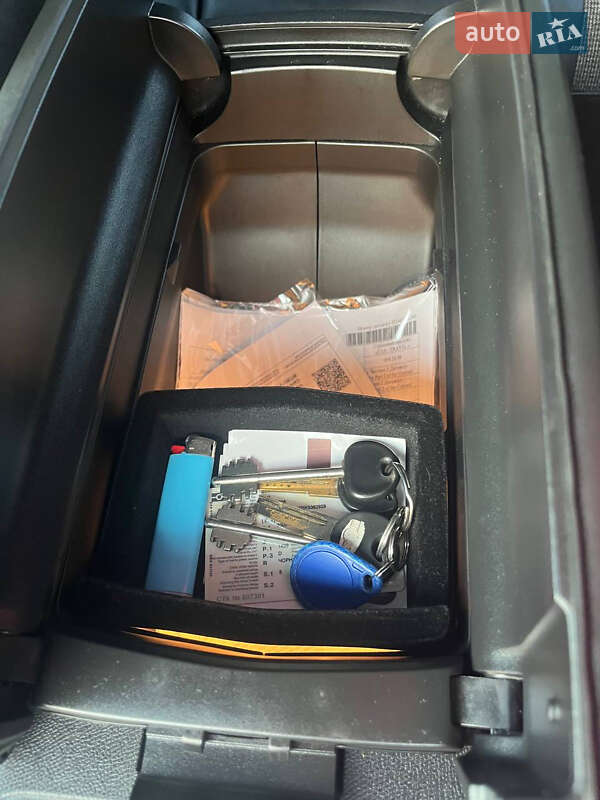 Внедорожник / Кроссовер Peugeot 3008 2019 в Долине фото 46 Внедорожник / Кроссовер Peugeot 3008 2019 в Долине