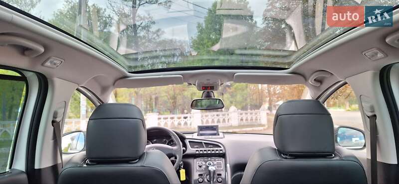 Peugeot 3008 2012