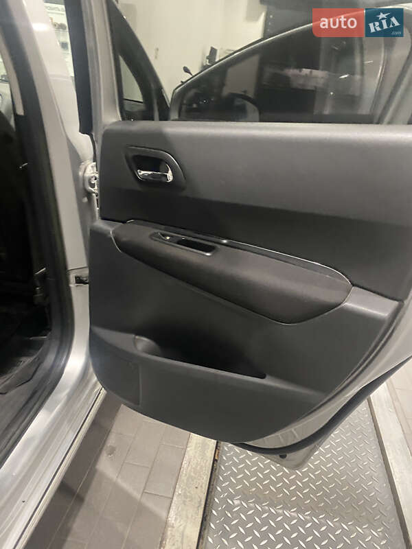Внедорожник / Кроссовер Peugeot 3008 2011 в Киеве фото 25 Внедорожник / Кроссовер Peugeot 3008 2011 в Киеве