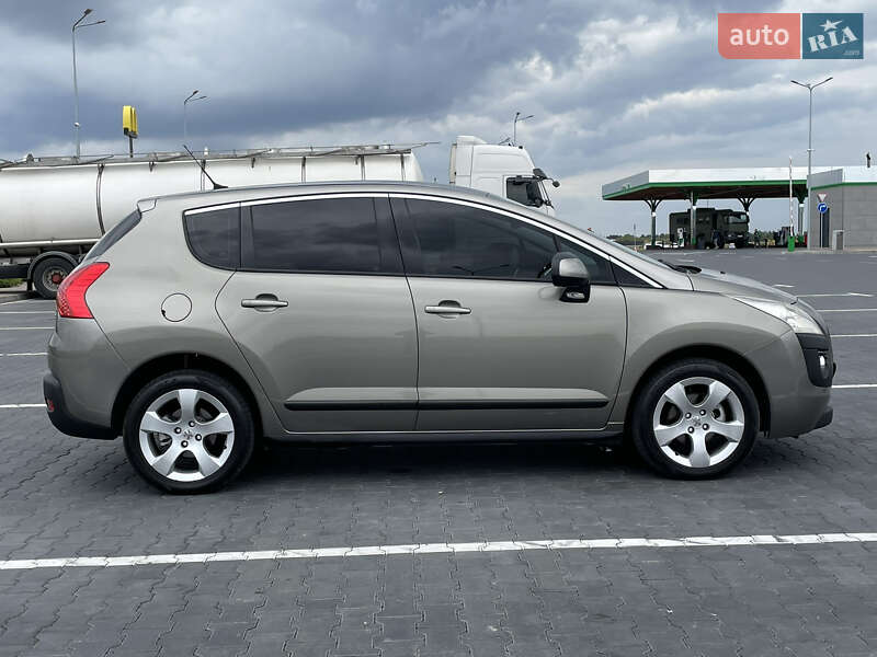 Внедорожник / Кроссовер Peugeot 3008 2011 в Житомире