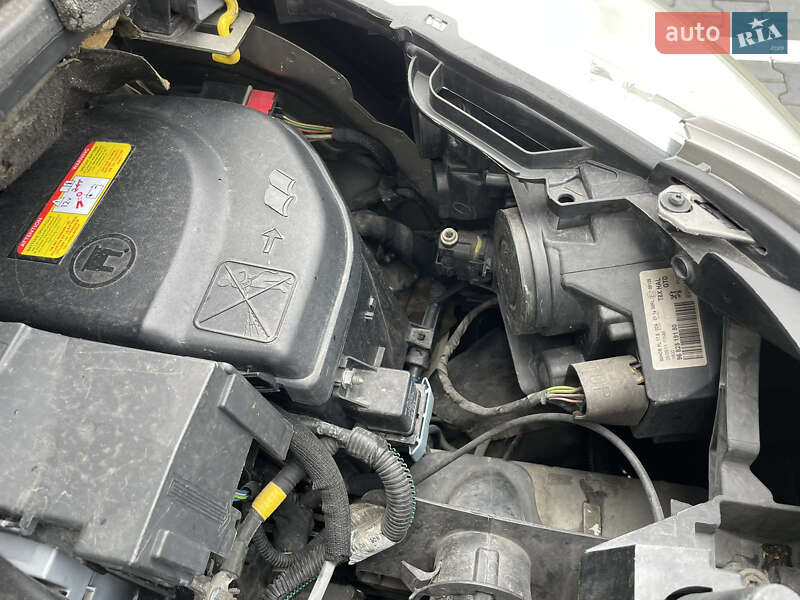 Внедорожник / Кроссовер Peugeot 3008 2011 в Житомире