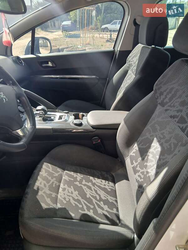 Внедорожник / Кроссовер Peugeot 3008 2012 в Новой Одессе