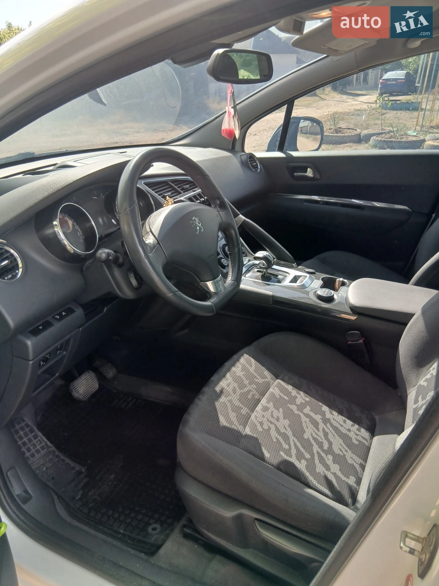 Peugeot 3008 2012 VIN VF3HURHC8CS233692 фото оголошення 13 з 13
