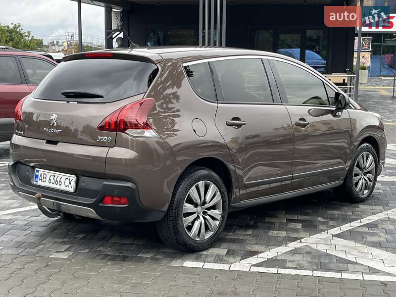 Позашляховик / Кросовер Peugeot 3008 2015 в Хмільнику