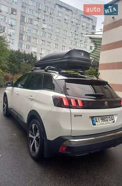 Внедорожник / Кроссовер Peugeot 3008 2018 в 