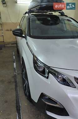 Внедорожник / Кроссовер Peugeot 3008 2018 в 