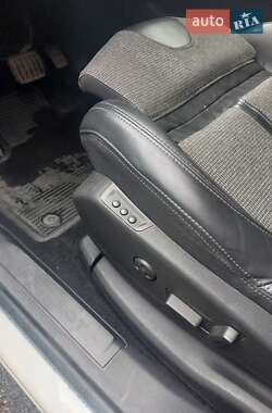 Внедорожник / Кроссовер Peugeot 3008 2018 в 