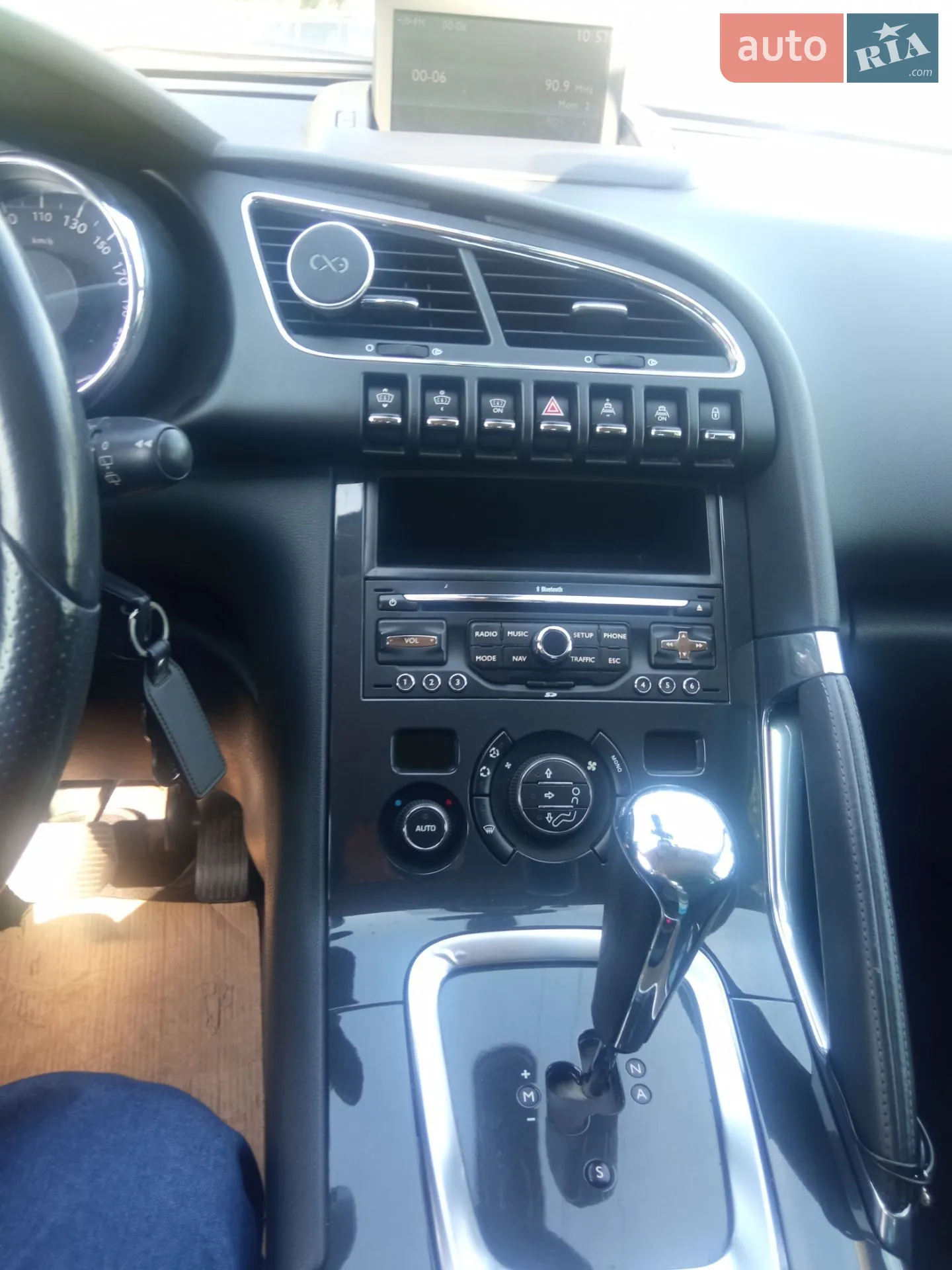 2011 Peugeot 3008 - мініатюра 2