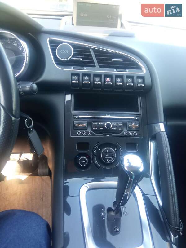 Позашляховик / Кросовер Peugeot 3008 2011 в Нетішині