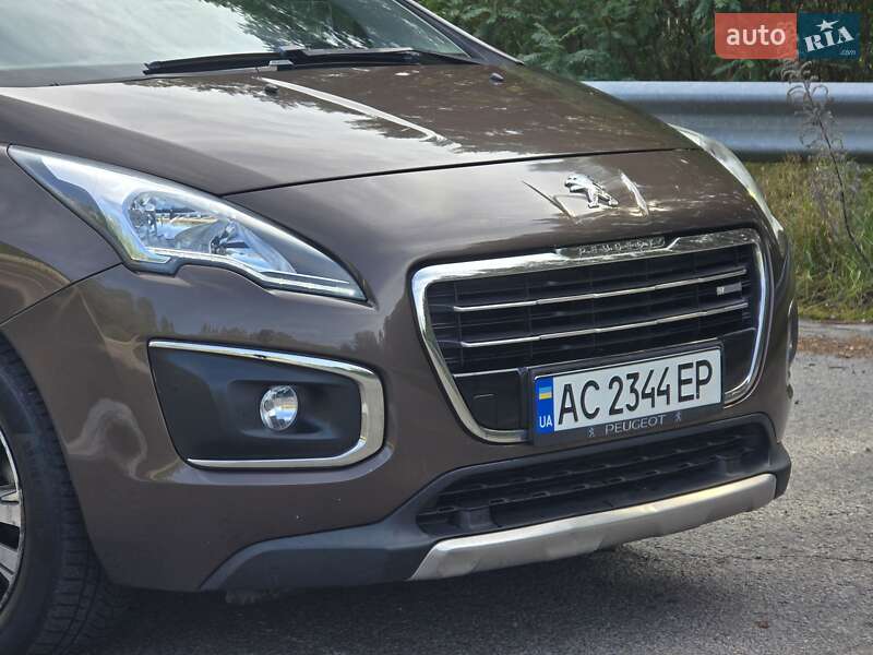 Позашляховик / Кросовер Peugeot 3008 2014 в Луцьку