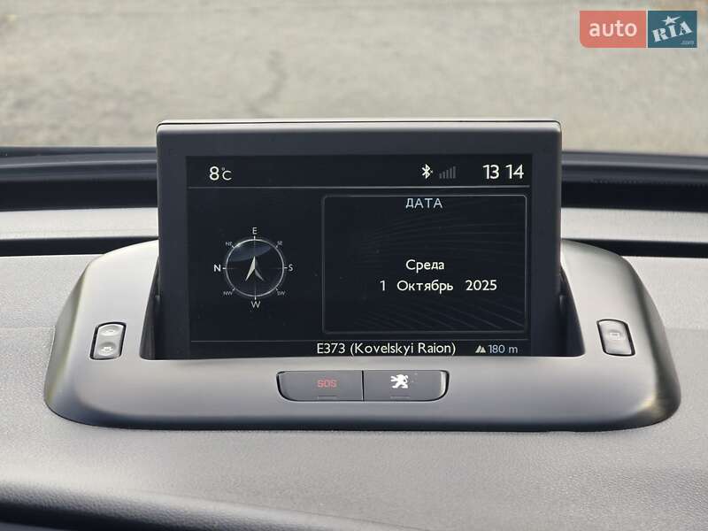 Позашляховик / Кросовер Peugeot 3008 2014 в Луцьку