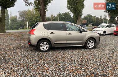 Позашляховик / Кросовер Peugeot 3008 2010 в  фото 12 Позашляховик / Кросовер Peugeot 3008 2010 в