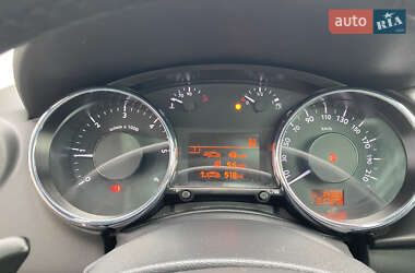 Позашляховик / Кросовер Peugeot 3008 2010 в  фото 22 Позашляховик / Кросовер Peugeot 3008 2010 в