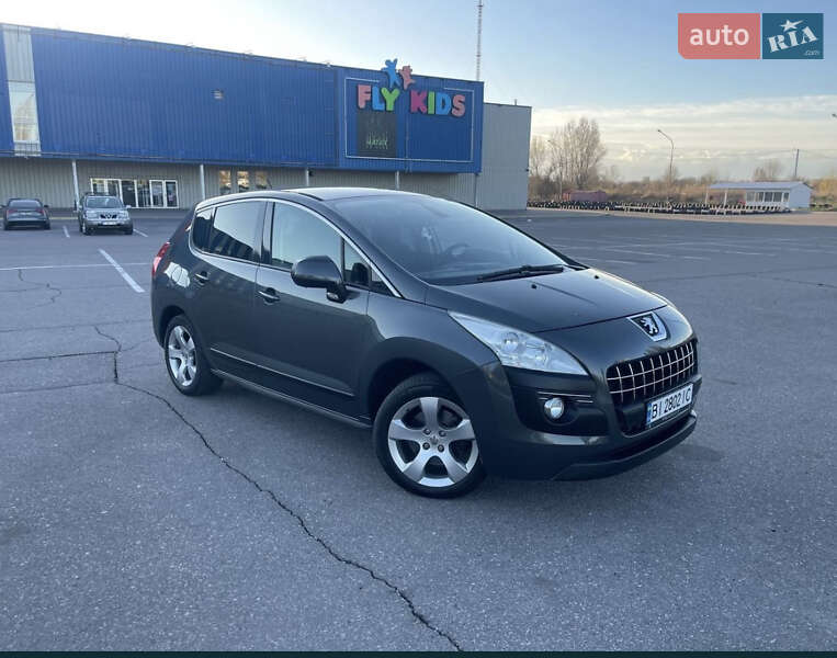 Внедорожник / Кроссовер Peugeot 3008 2010 в Песчаном