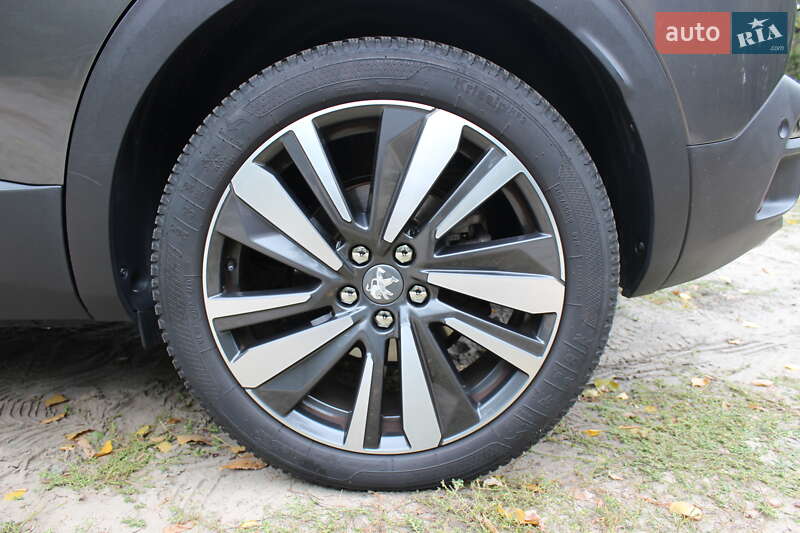 Позашляховик / Кросовер Peugeot 3008 2018 в Черкасах