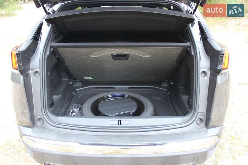 Позашляховик / Кросовер Peugeot 3008 2018 в Черкасах