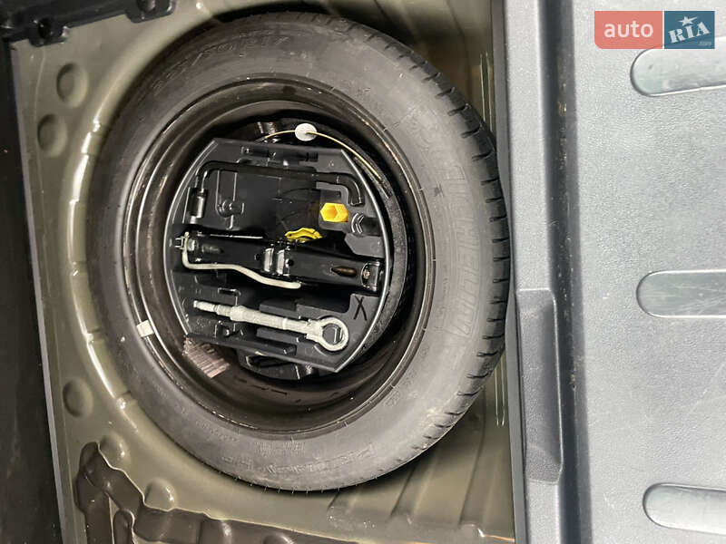 Внедорожник / Кроссовер Peugeot 3008 2011 в Почаеве фото 20 Внедорожник / Кроссовер Peugeot 3008 2011 в Почаеве