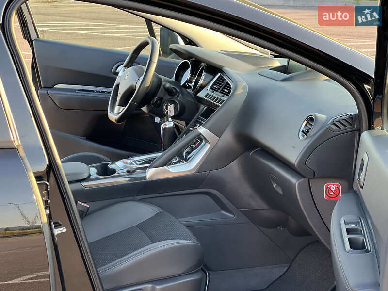 Внедорожник / Кроссовер Peugeot 3008 2015 в Ровно фото 31 Внедорожник / Кроссовер Peugeot 3008 2015 в Ровно