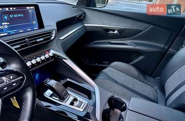 Внедорожник / Кроссовер Peugeot 3008 2019 в 