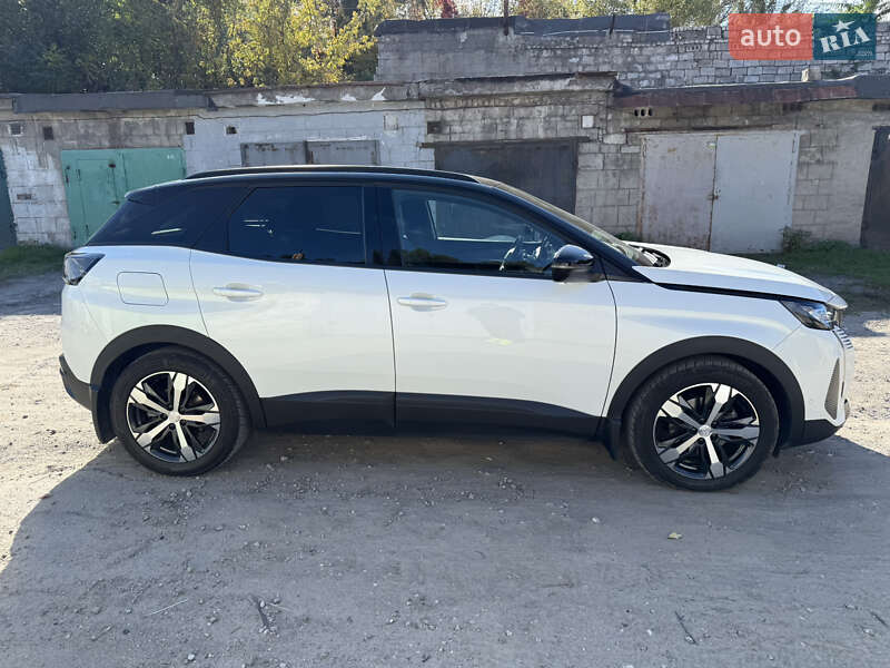 Внедорожник / Кроссовер Peugeot 3008 2020 в Каменском