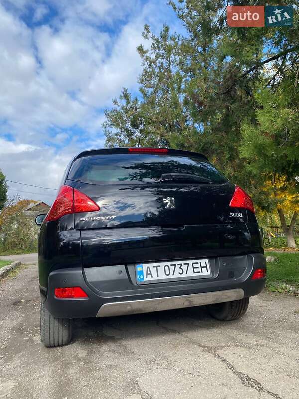 Внедорожник / Кроссовер Peugeot 3008 2010 в Надворной