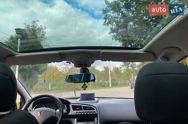 Внедорожник / Кроссовер Peugeot 3008 2010 в Надворной