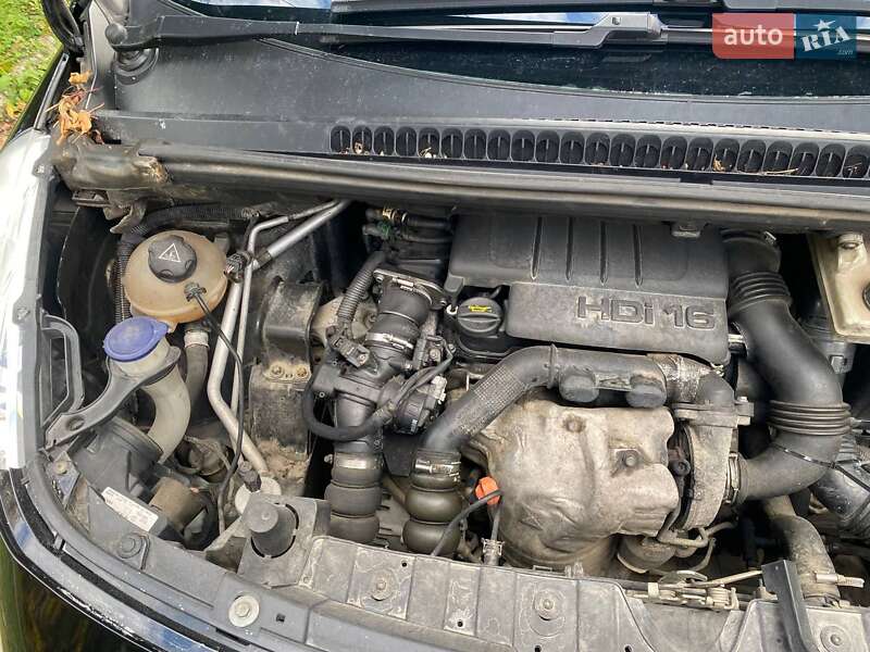 Внедорожник / Кроссовер Peugeot 3008 2010 в Надворной