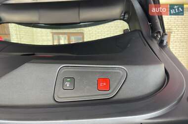 Внедорожник / Кроссовер Peugeot 3008 2020 в 