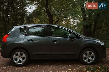 Позашляховик / Кросовер Peugeot 3008 2010 в Бережанах