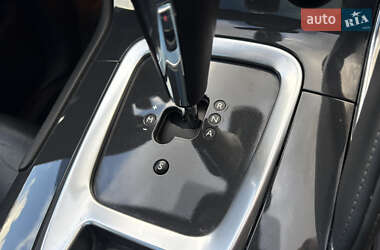 Внедорожник / Кроссовер Peugeot 3008 2015 в 