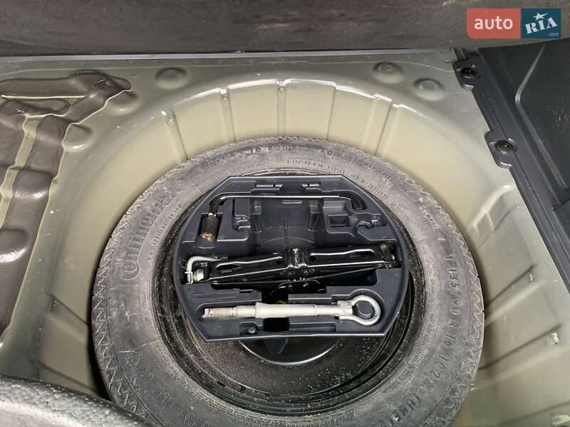 Позашляховик / Кросовер Peugeot 3008 2014 в Дрогобичі