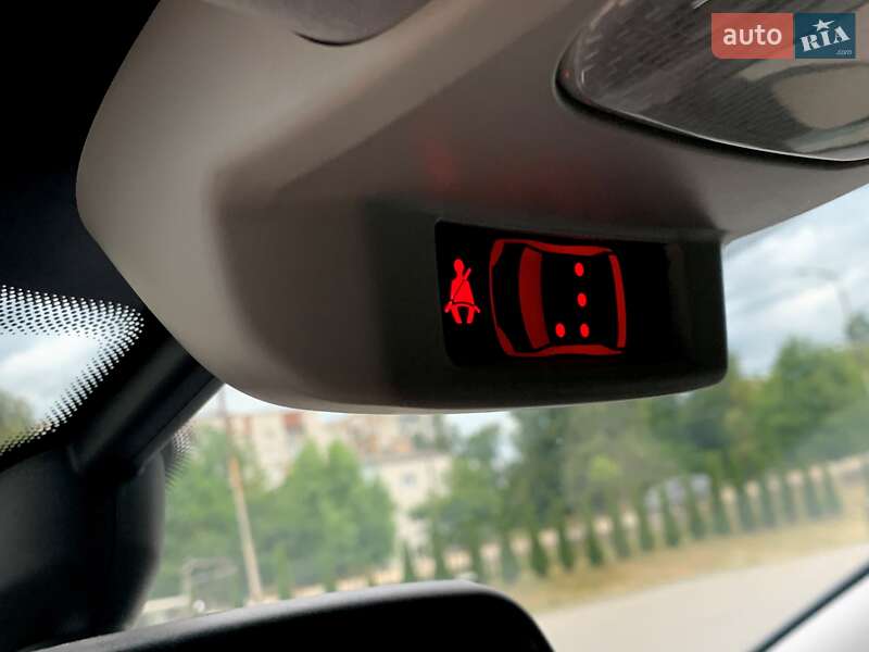 Позашляховик / Кросовер Peugeot 3008 2014 в Дрогобичі