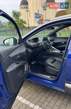 Позашляховик / Кросовер Peugeot 3008 2019 в 