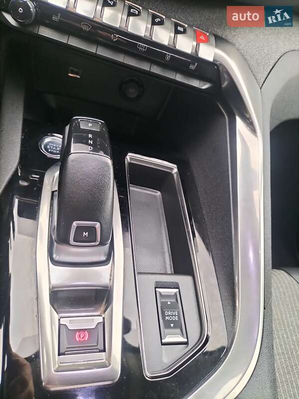 Внедорожник / Кроссовер Peugeot 3008 2021 в Дунаевцах