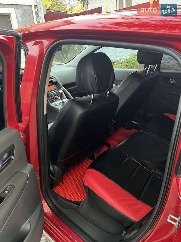 Внедорожник / Кроссовер Peugeot 3008 2010 в Джурине фото 10 Внедорожник / Кроссовер Peugeot 3008 2010 в Джурине