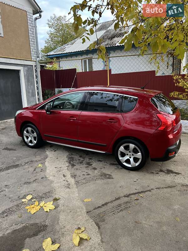 Внедорожник / Кроссовер Peugeot 3008 2010 в Джурине фото 17 Внедорожник / Кроссовер Peugeot 3008 2010 в Джурине