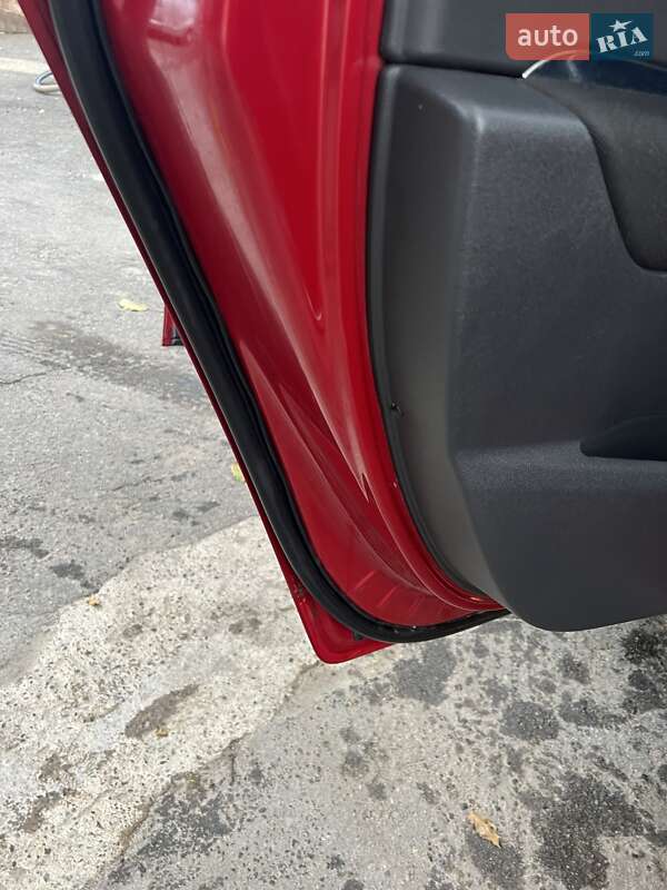 Внедорожник / Кроссовер Peugeot 3008 2010 в Джурине фото 23 Внедорожник / Кроссовер Peugeot 3008 2010 в Джурине