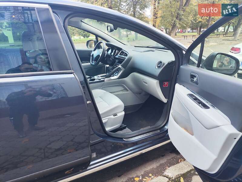 Позашляховик / Кросовер Peugeot 3008 2012 в Стрию фото 6 Позашляховик / Кросовер Peugeot 3008 2012 в Стрию