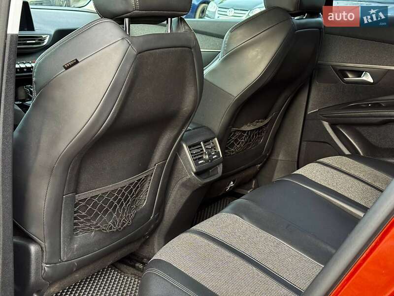 Позашляховик / Кросовер Peugeot 3008 2018 в Черкасах фото 8 Позашляховик / Кросовер Peugeot 3008 2018 в Черкасах