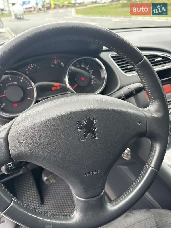 Внедорожник / Кроссовер Peugeot 3008 2012 в Львове