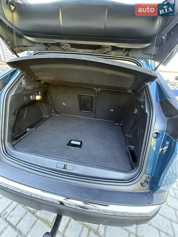 Внедорожник / Кроссовер Peugeot 3008 2022 в Ивано-Франковске