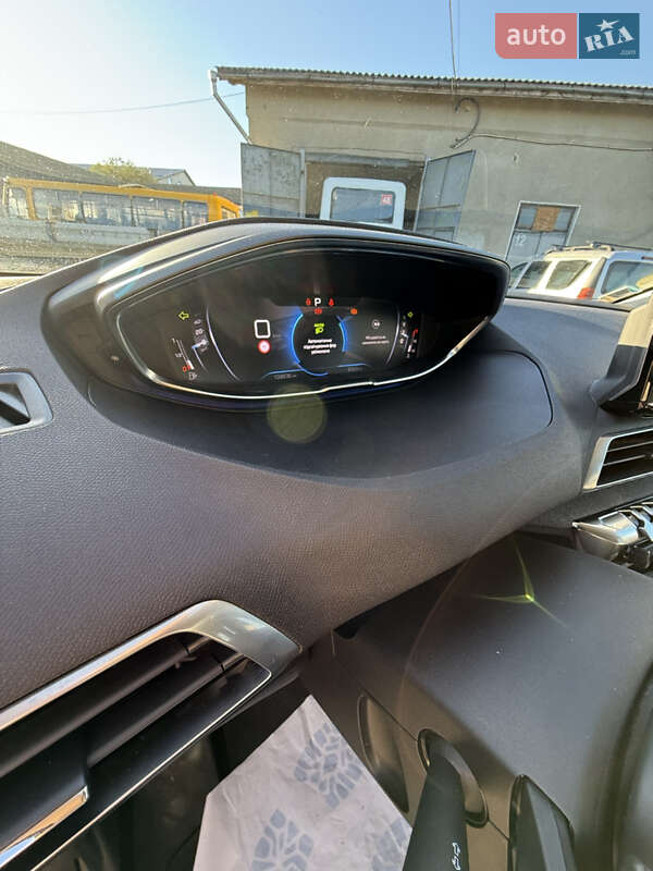 Внедорожник / Кроссовер Peugeot 3008 2022 в Ивано-Франковске