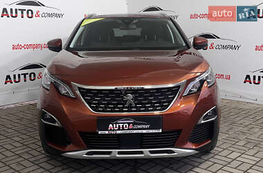 Позашляховик / Кросовер Peugeot 3008 2019 в 