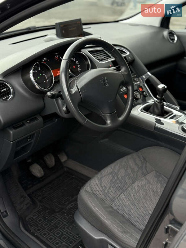 Внедорожник / Кроссовер Peugeot 3008 2012 в Луцке