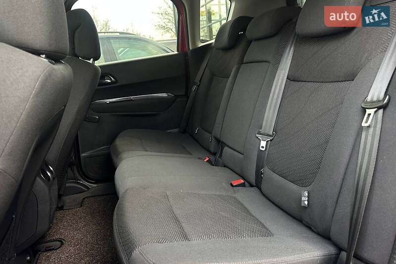 Позашляховик / Кросовер Peugeot 3008 2012 в Івано-Франківську фото 16 Позашляховик / Кросовер Peugeot 3008 2012 в Івано-Франківську