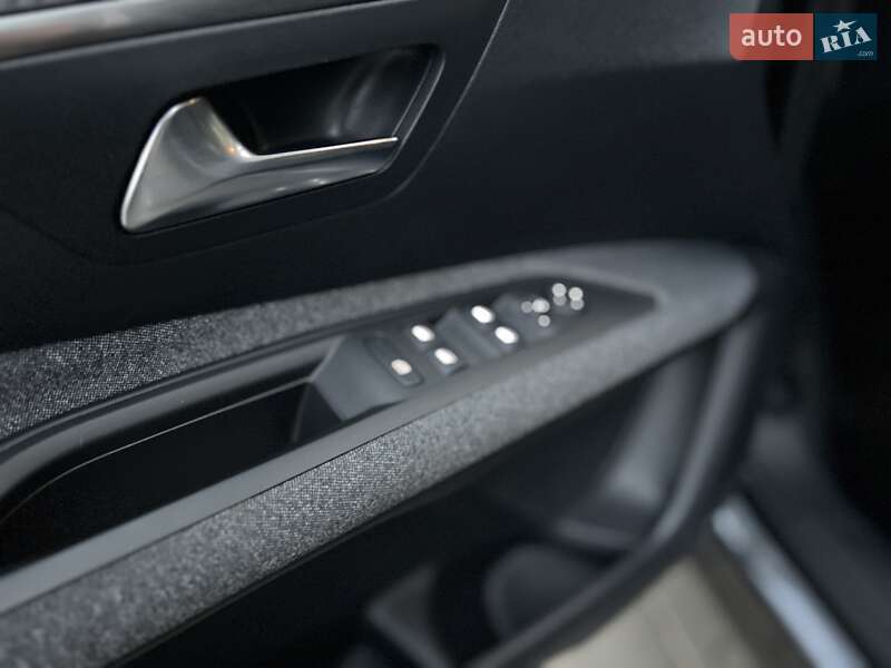 Позашляховик / Кросовер Peugeot 3008 2020 в Львові фото 26 Позашляховик / Кросовер Peugeot 3008 2020 в Львові