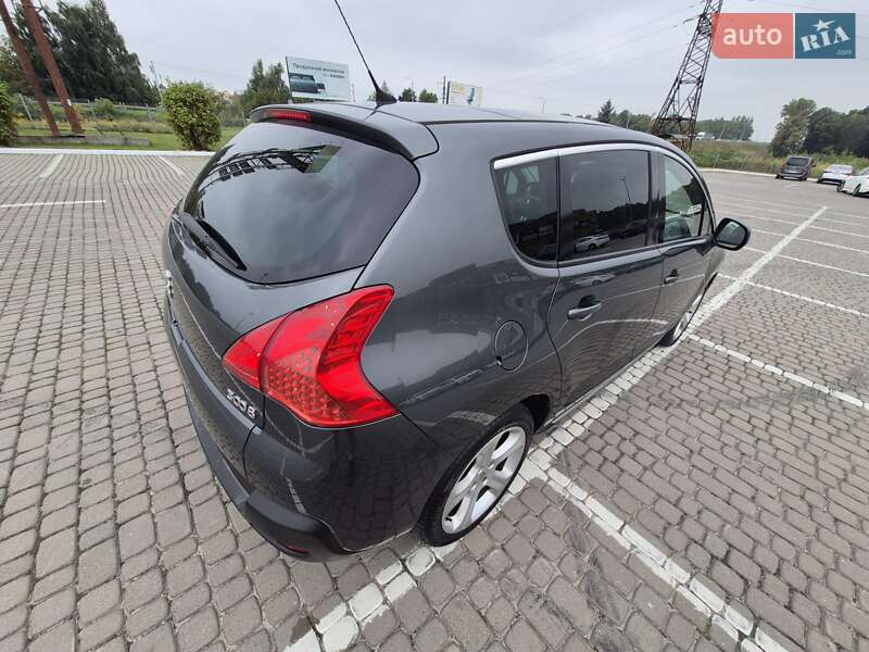 Позашляховик / Кросовер Peugeot 3008 2013 в Львові фото 16 Позашляховик / Кросовер Peugeot 3008 2013 в Львові